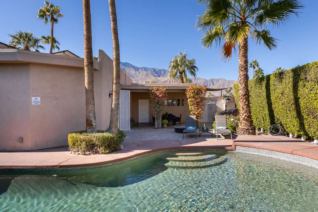 Desert Delight – Palm Springs Hacienda w/ Pool & Spa