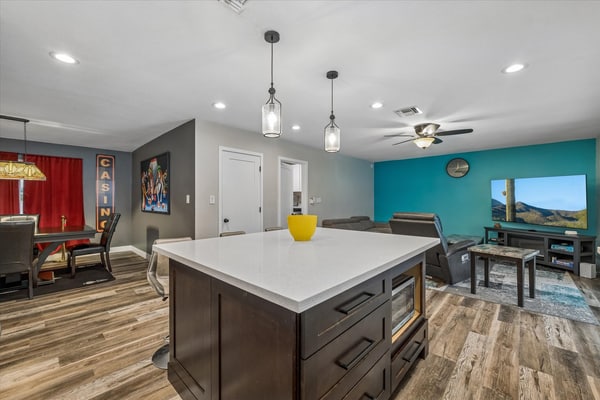 Roll and Roam - private pool, fire pit, games, and just minutes from Old Town Scottsdale