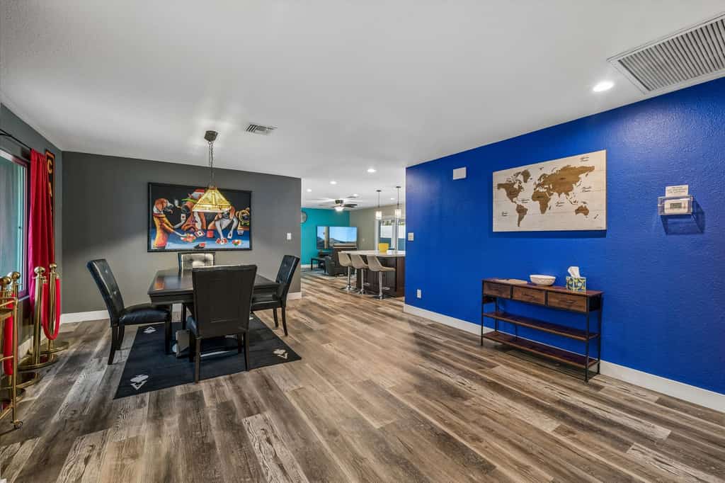 Roll and Roam - private pool, fire pit, games, and just minutes from Old Town Scottsdale