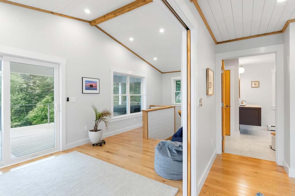 Captain's Quarters