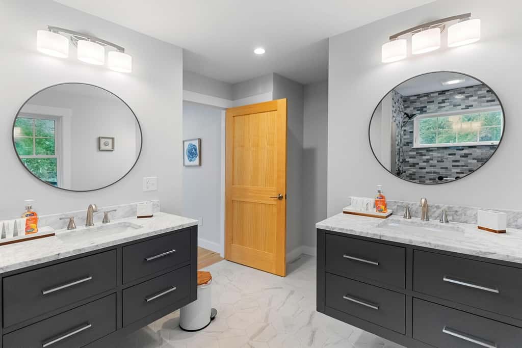 Captain's Quarters