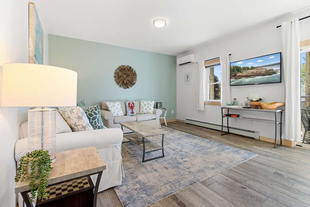 Ocean Breeze East Wind – Modern 2BR/2BA home by Cr