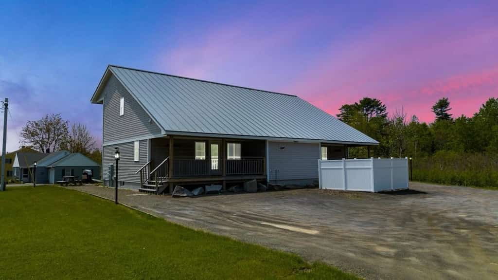 Ocean Breeze Haven - Short walk from Crescent Beac