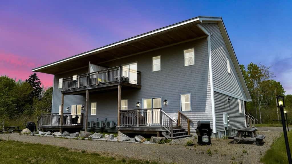 Ocean Breeze Haven - Short walk from Crescent Beac