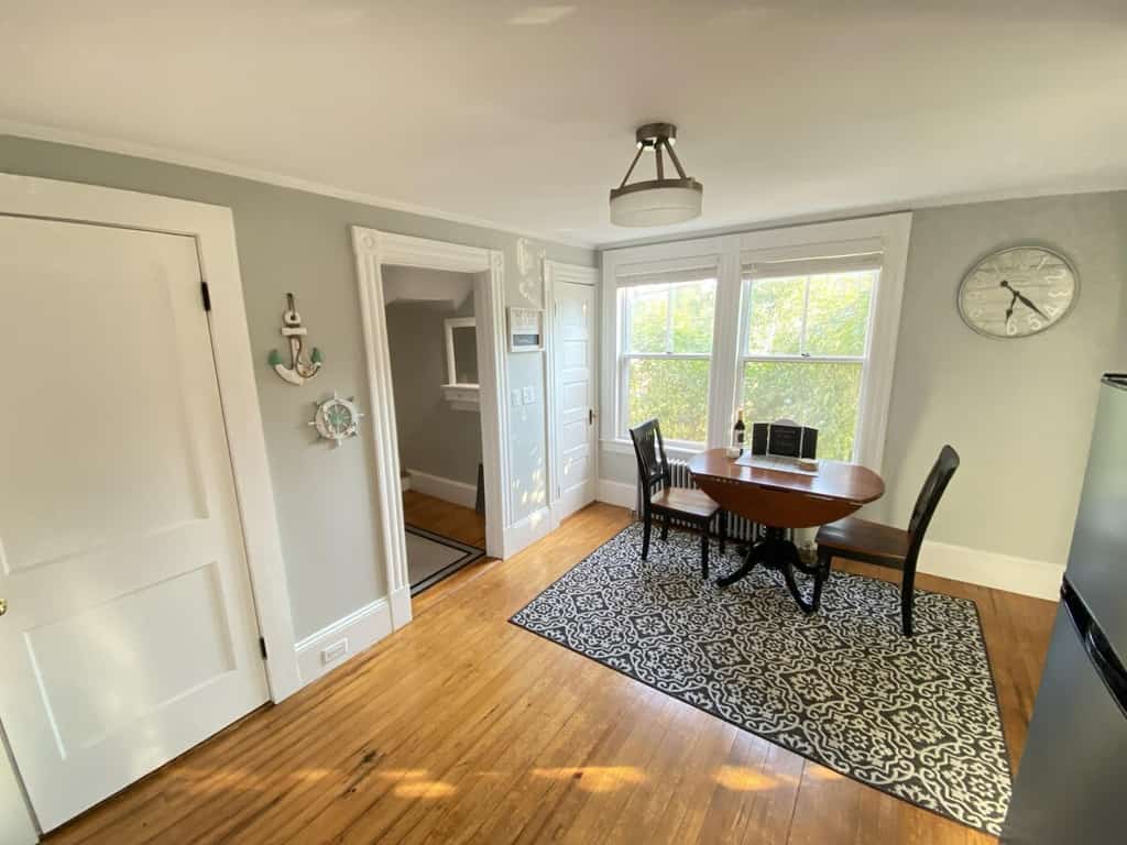 Historic Condo in Downtown Camden, steps to Harbor
