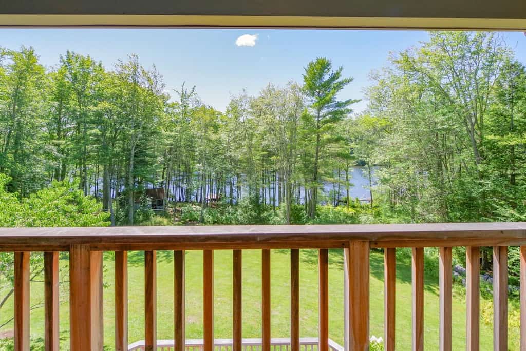Riverside on Hopkins, waterfront with dock, 4 Bed,