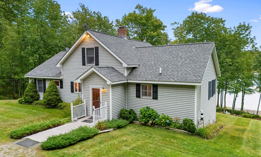 Riverfront home w/ deck, amazing views & firepit - near the best of Maine