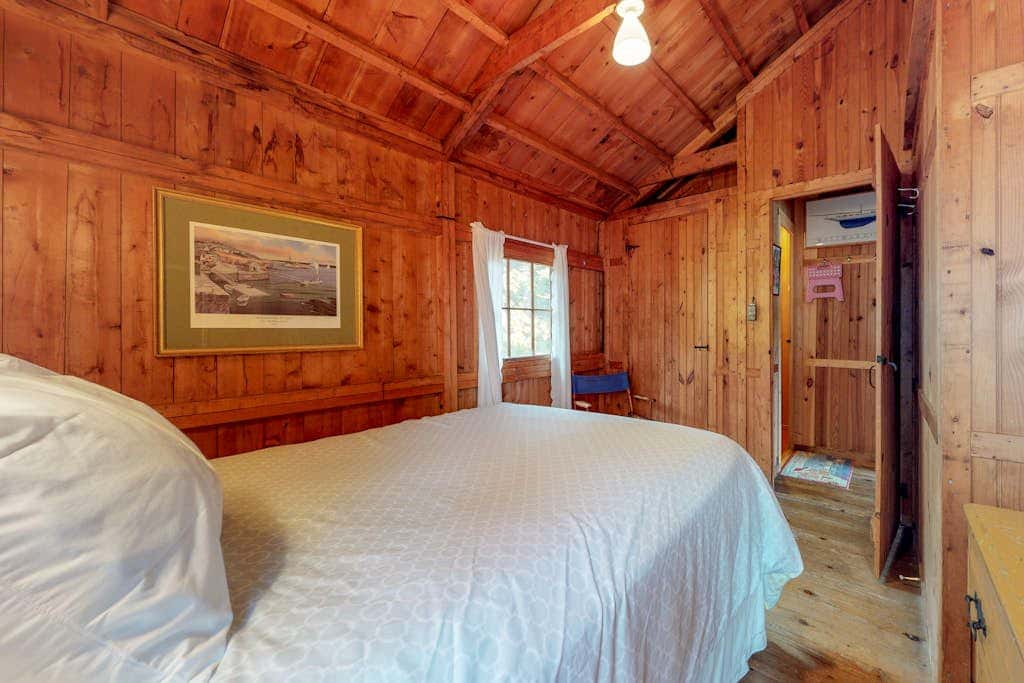 Sailor's Cabin