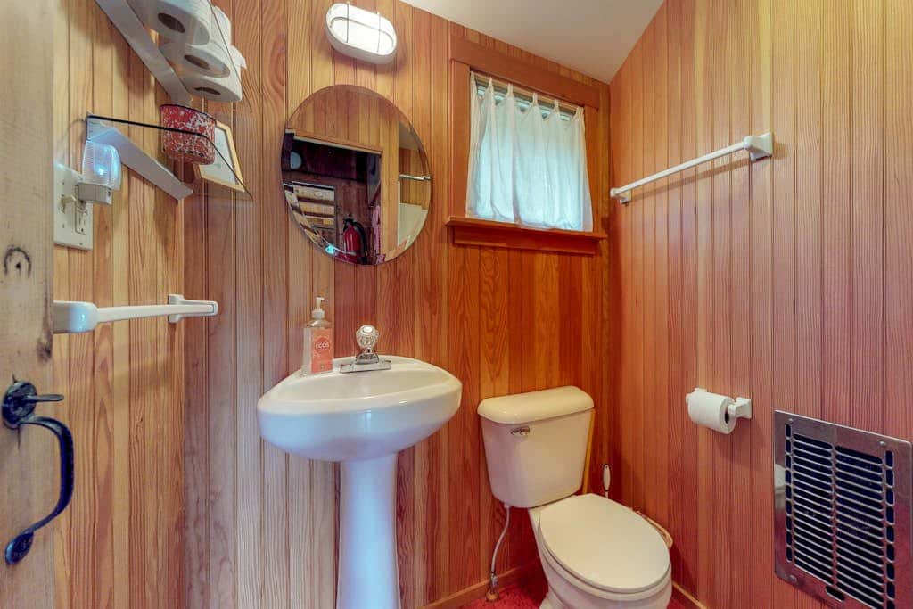 Sailor's Cabin