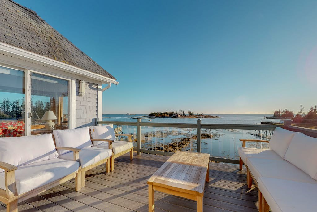 Serene Newagen House