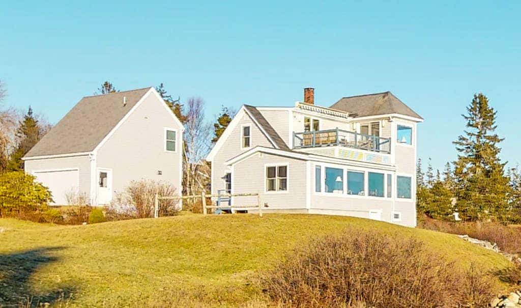 Serene Newagen House- Stunning oceanfront cottage w/ private deck and Atlantic views