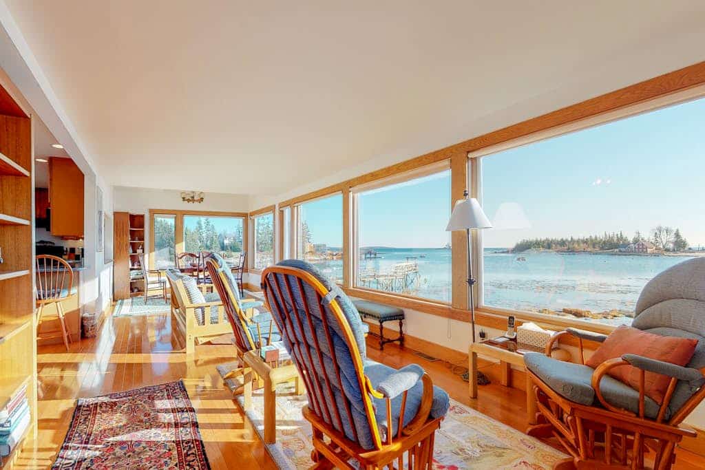 Serene Newagen House- Stunning oceanfront cottage w/ private deck and Atlantic views