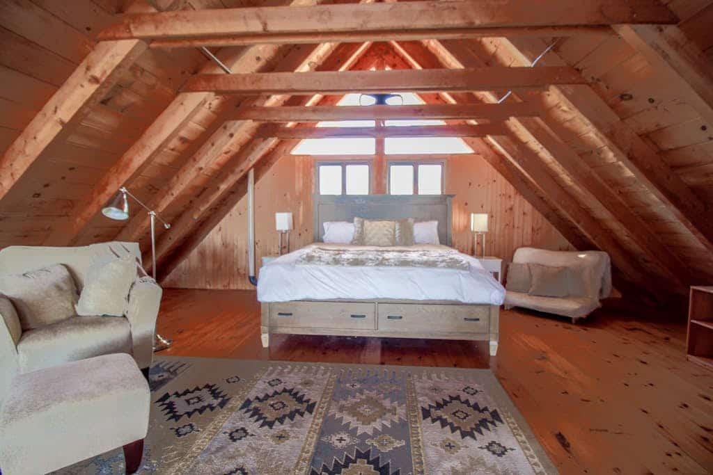 The Eagle's Nest- Remodeled Waterfront Home with Wraparound Deck, Water Views, & Beach Access