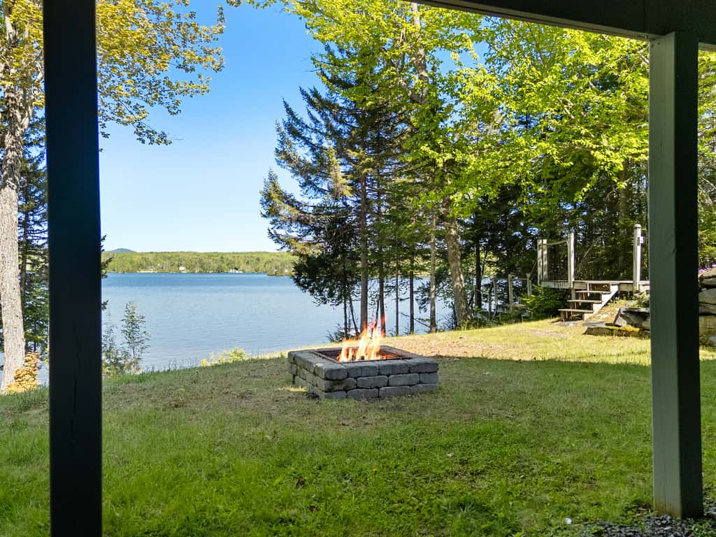 Lakeside Chalet