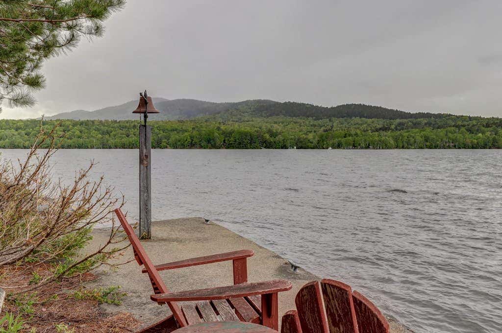 Breakwater Lodge