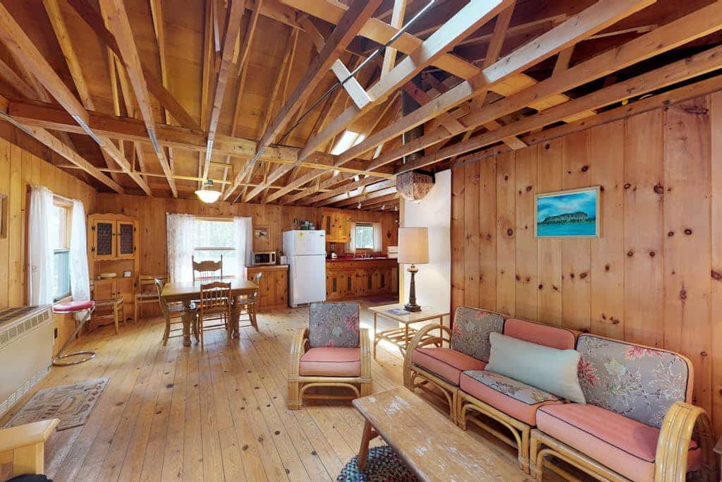 Moosehead Memories - Quiet Dog-Friendly, Dock, & Firepit