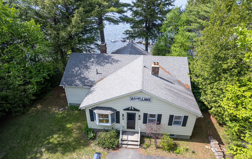 White Lobster Cottage