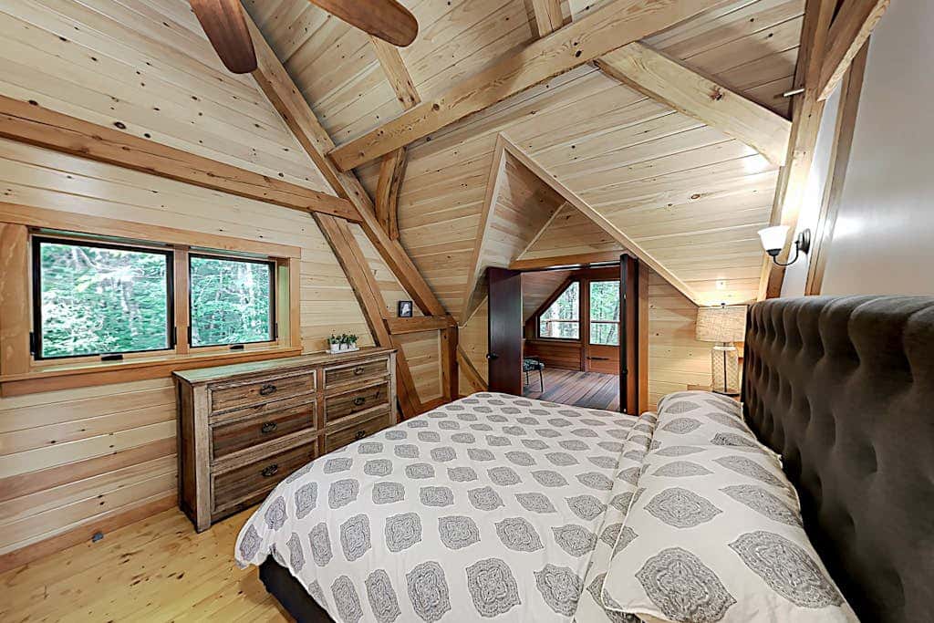 The Lazy Lumberjack Cottages