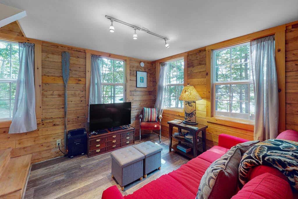 The Lazy Lumberjack Cottages