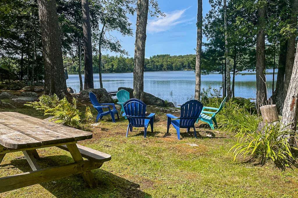 Secluded waterfront home with private dock, outdoor dining, firepit, WiFi & W/D