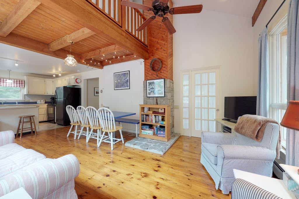 Home with deck, great location in the heart of Acadia National Park