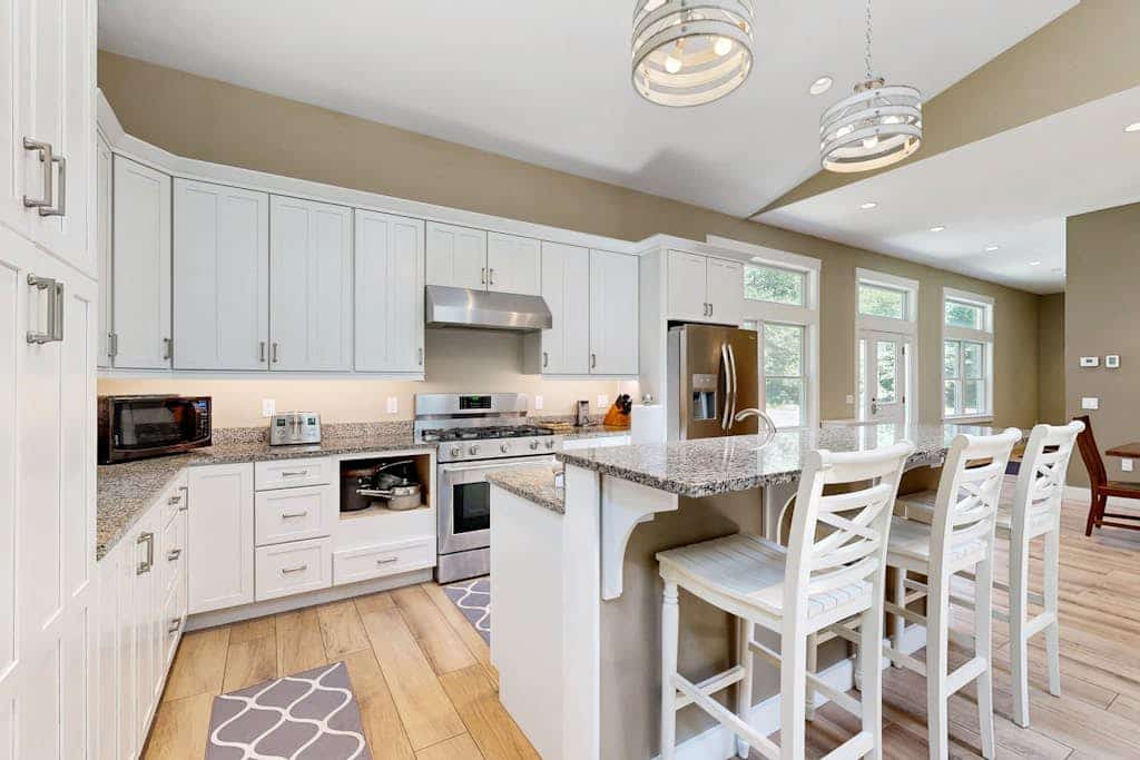 Newly Renovated Home w/ Large Yard & Great Kitchen - Near Downtown & Acadia