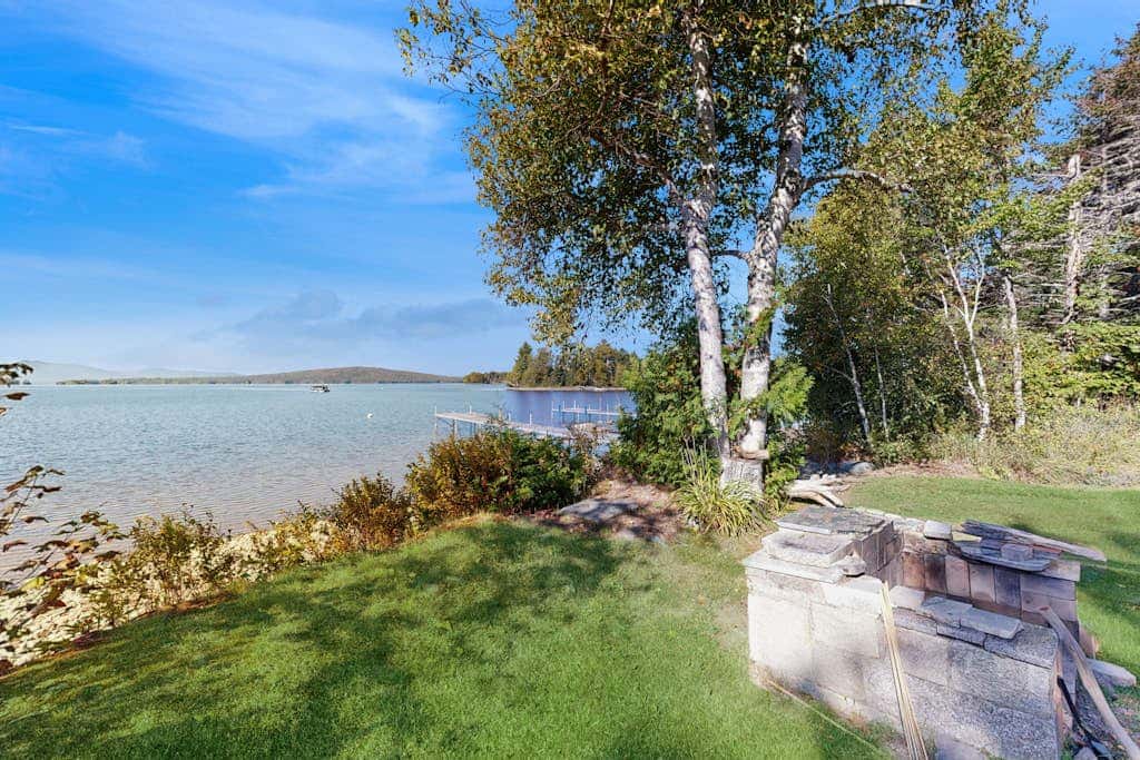 Lakeshore Lovely