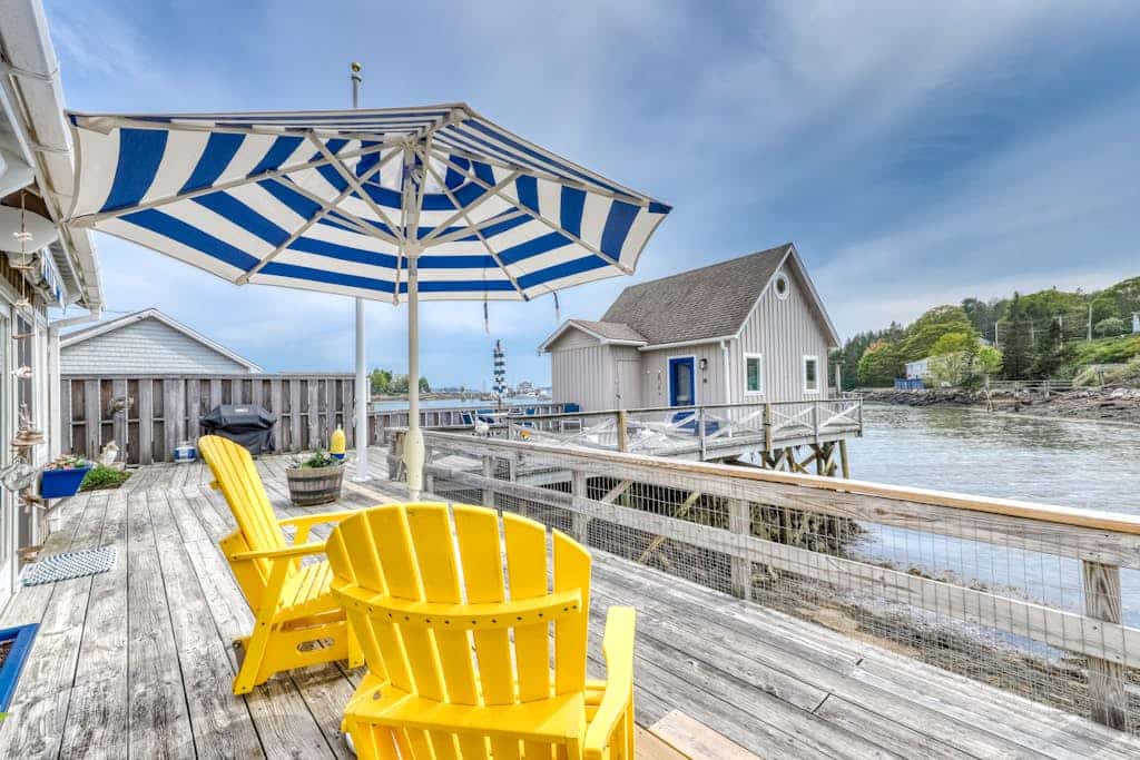 Oceanfront Cottage & Studio on Mill Cove w/ Water Views, Deck - Walk Downtown