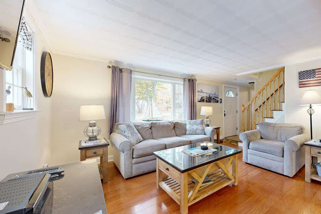 Boothbay Harbor Home with Water Views | Near Dining & Whale Watching