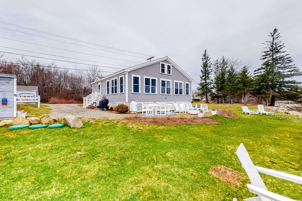 Dazzling ocean-view house with fireplace, deck, firepit, central AC, & W/D