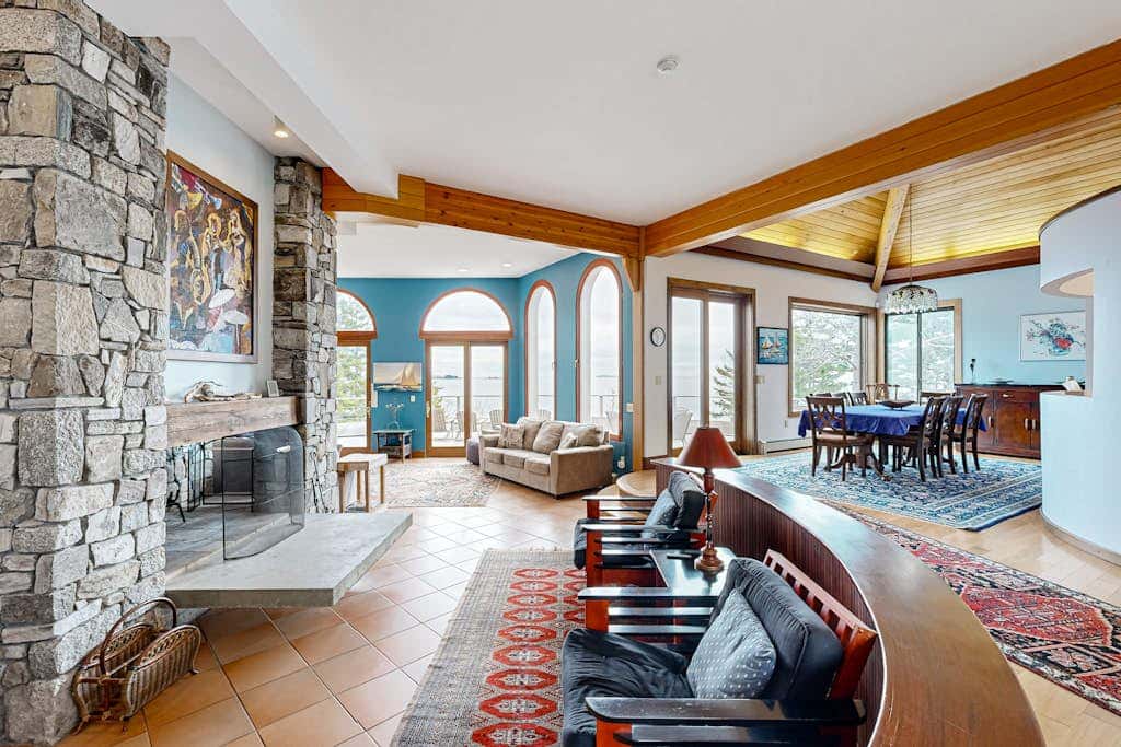 Oceanfront Gem