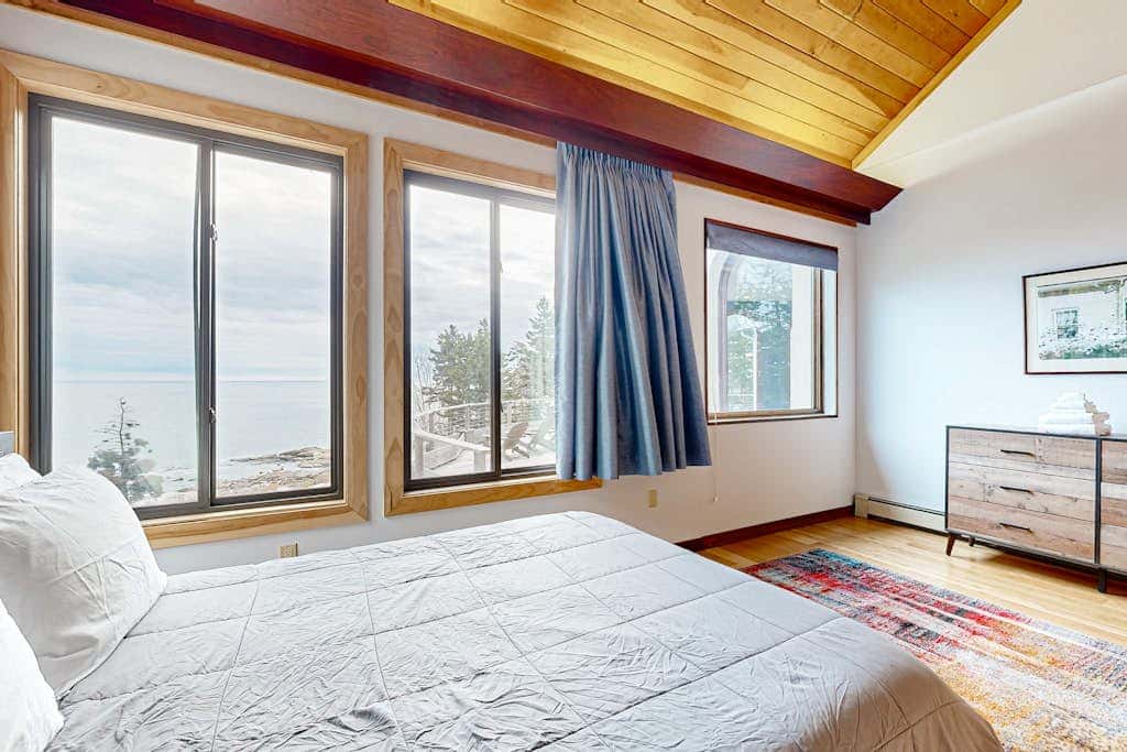 Oceanfront Gem