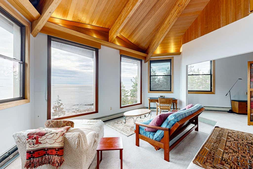Oceanfront Gem