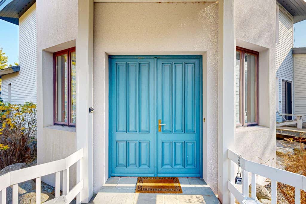 Oceanfront Gem
