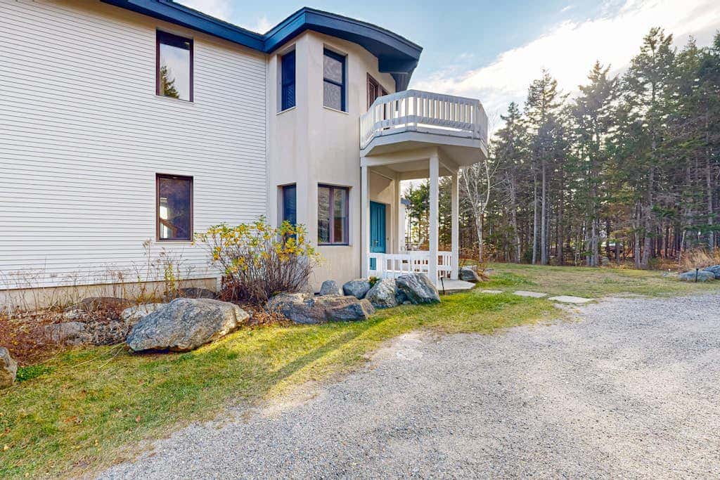 Oceanfront Gem