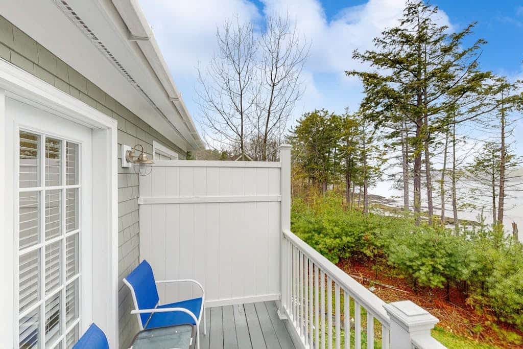 The View II at Sheepscot River- New Condo w/Water-View Deck in Edgecomb