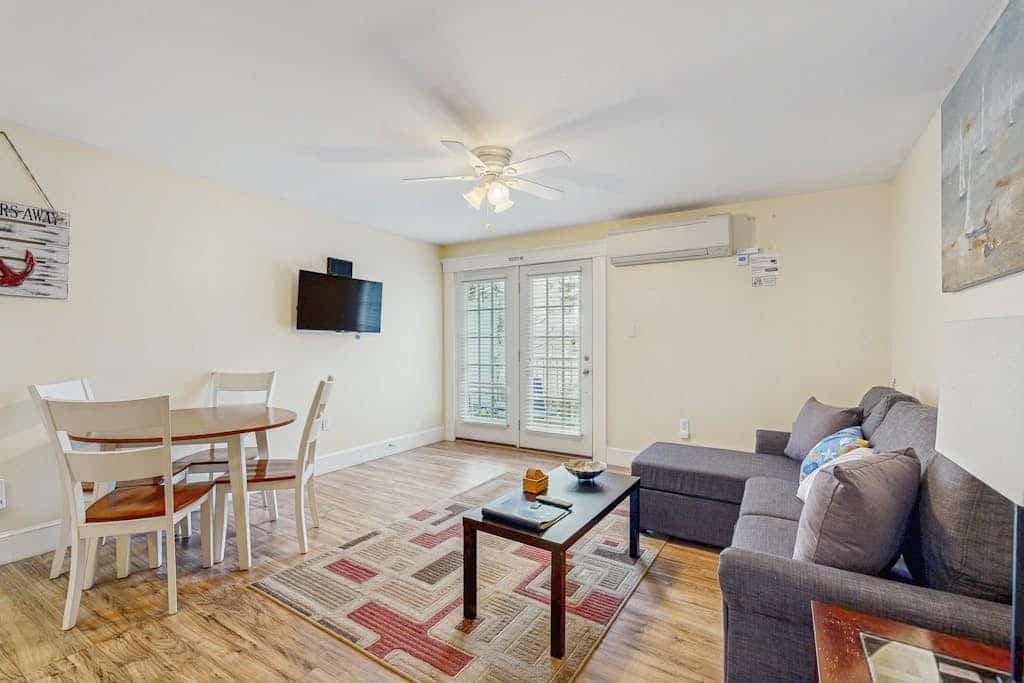 The View II at Sheepscot River- New Condo w/Water-View Deck in Edgecomb