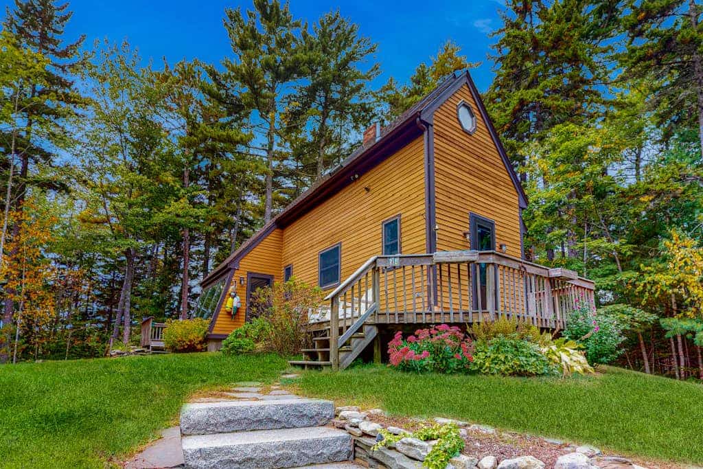 Appalachee Pond Waterfront Cottage