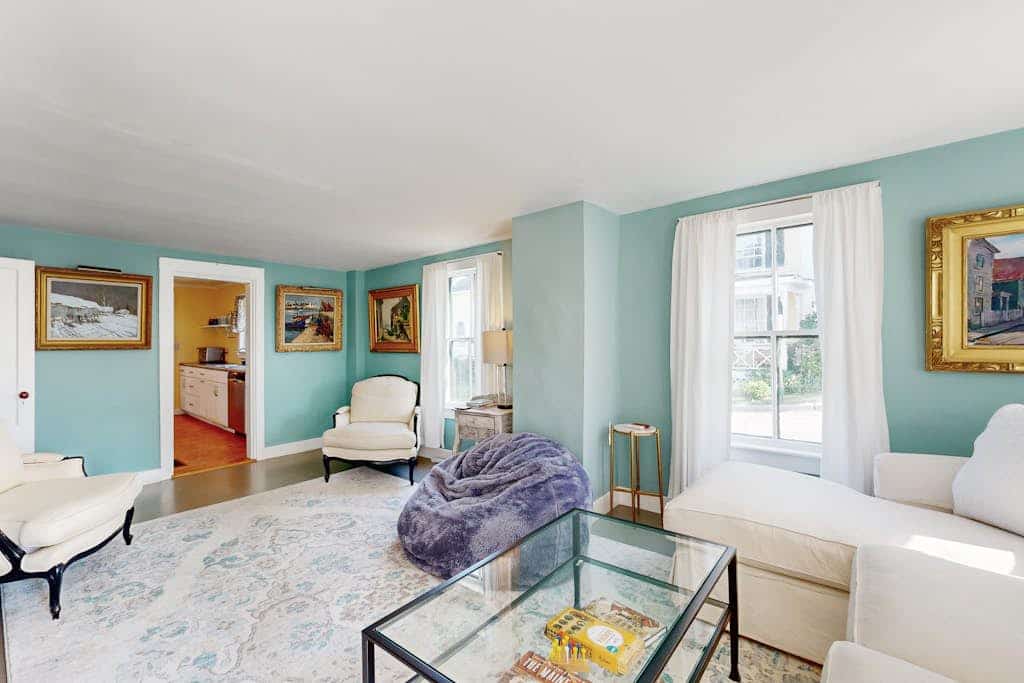 Beautiful Retreat | Home Office | Walk 5 MInutes to Main Street