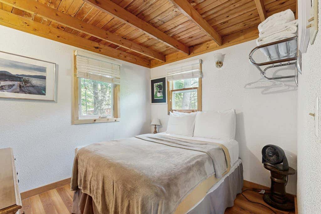 Sunset Point Mountaintop Cabin