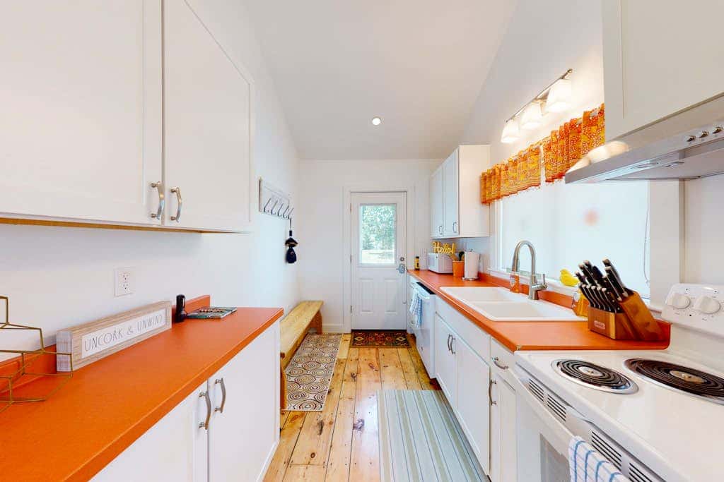 Rising Tide Cottage