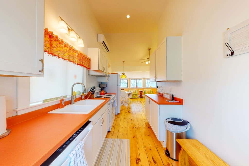Rising Tide Cottage