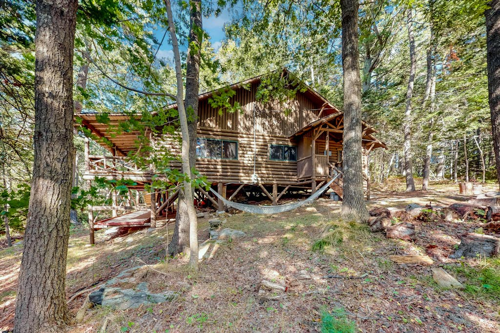 Hammond Hideaway