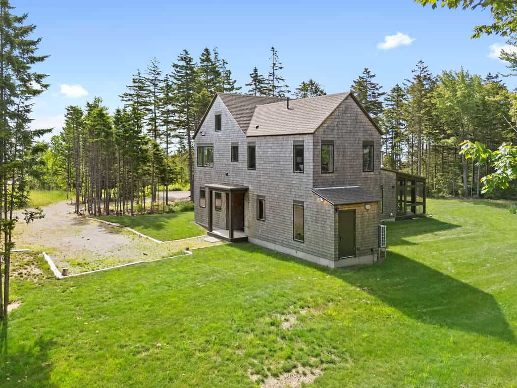 Quiet, modern, dog-friendly home with ocean views, private trails & firepit
