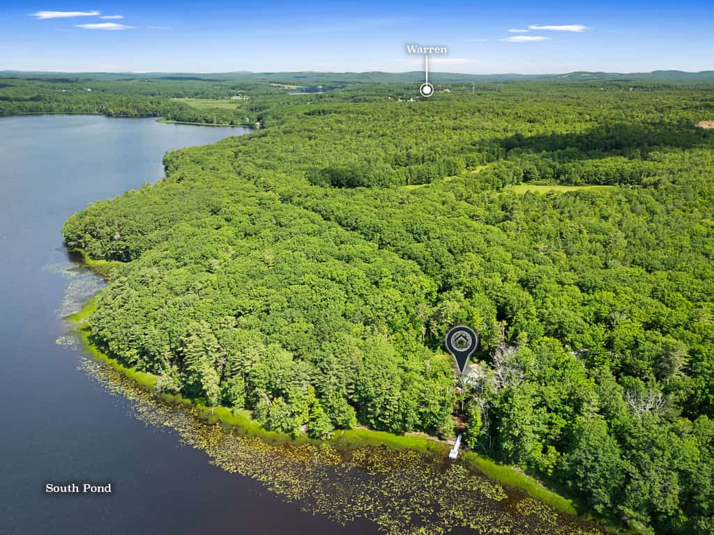 Loon's Cry on South Pond- Sunny, lakefront home with private dock, great deck & firepit
