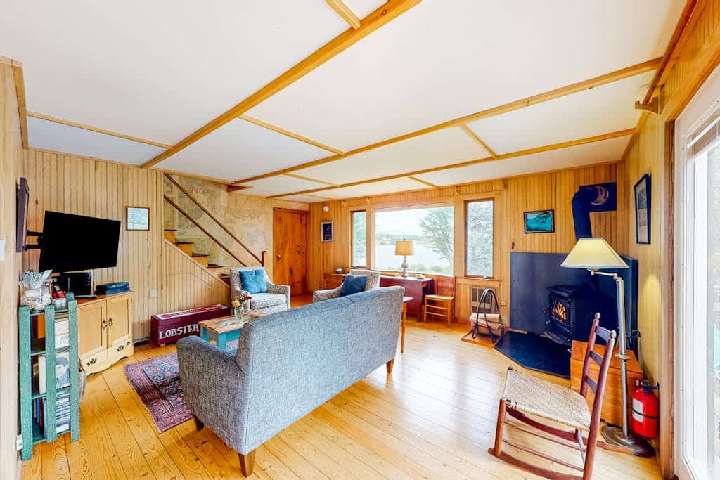 Dog-friendly ocean-view home with grill, wood stove, deck, washer/dryer, & AC