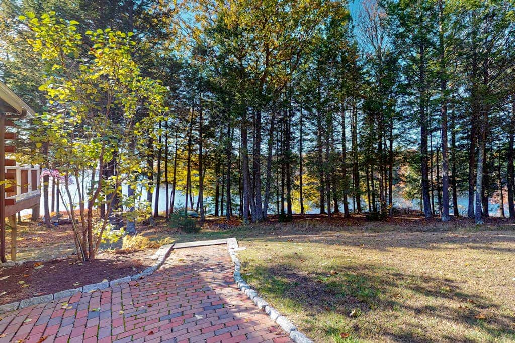 Bayberry Lakehouse