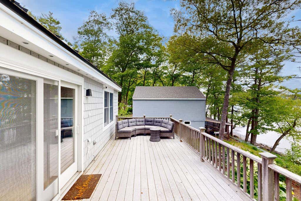 Edgecomb Riverhouse
