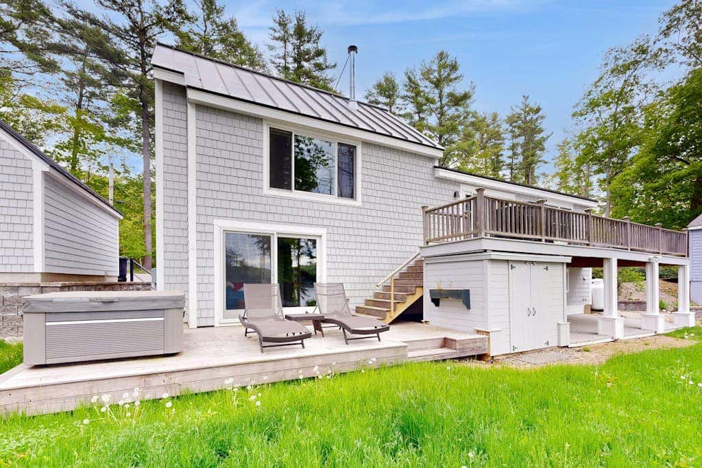 Edgecomb Riverhouse