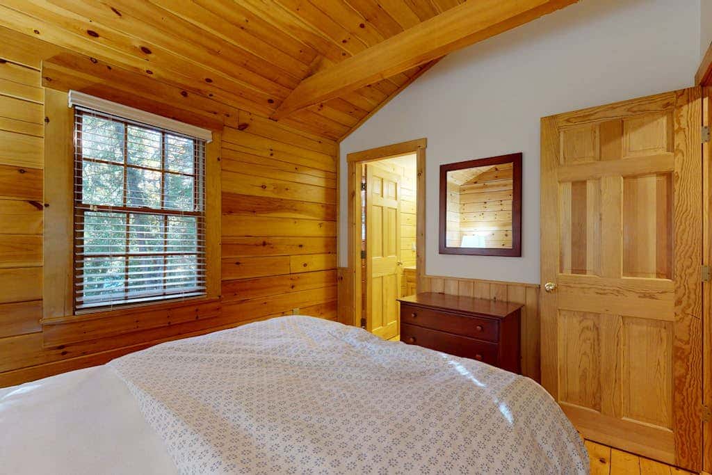 Balsam Fir Cabin 74